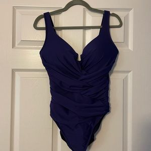 Miravella by Miracle Suit Suit